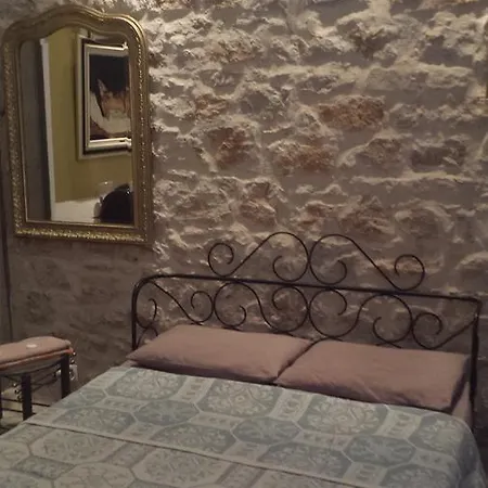 Hotel L'appart De Franck Saint-Laurent-du-Var